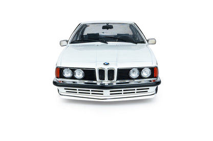 Solido 1984 BMW 635 CSI (E24) White 1:18