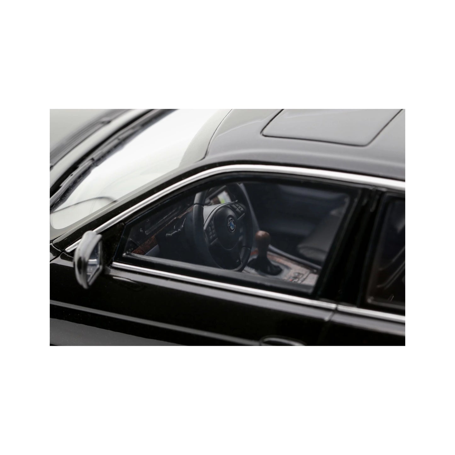 Otto 2000 BMW 740iL E38 Sedan Low Stance Jet Black 668 1:18