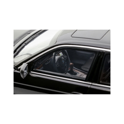 Otto 2000 BMW 740iL E38 Sedan Low Stance Jet Black 668 1:18