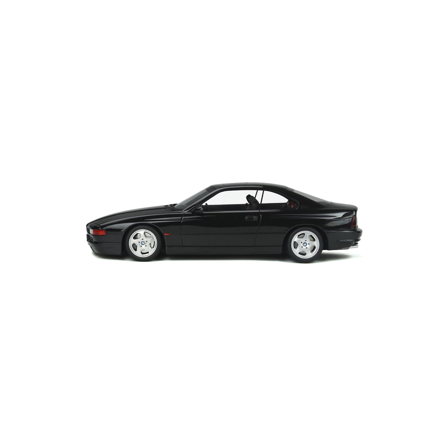 Otto 1990 BMW 850 CSi E31 Black 1:18
