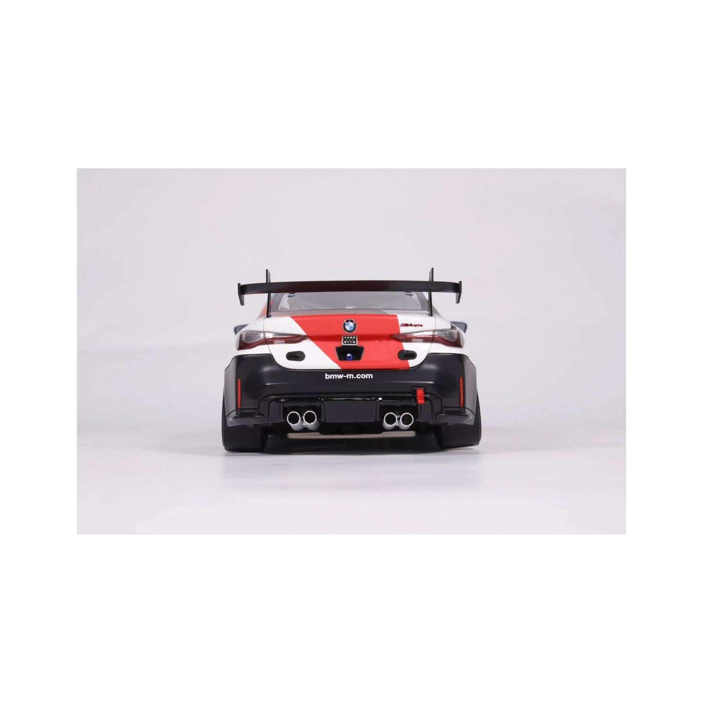 Otto 2022 BMW M4 GT4 No 1 Presentation Season 2022 1:18