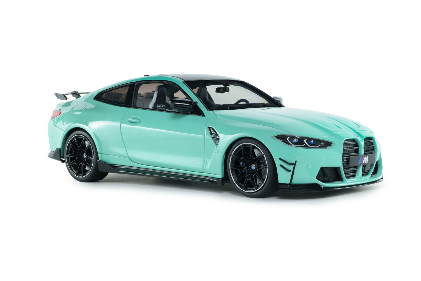 Solido 2025 BMW M4 M-Performance Pack G82 Mint Green 1:18
