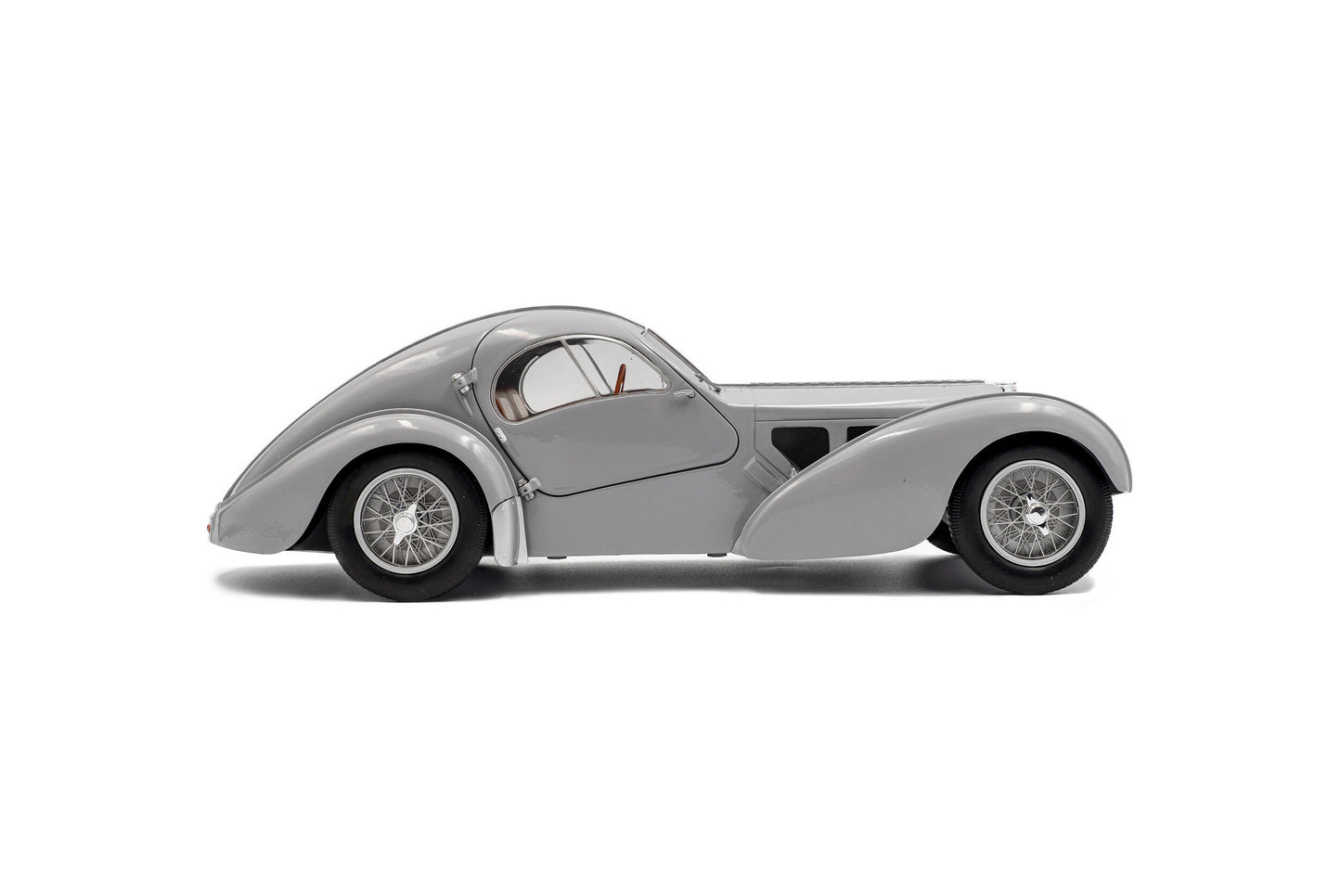 Solido 1937 Bugatti Atlantic Type 57 SC Matte Silver 1:18