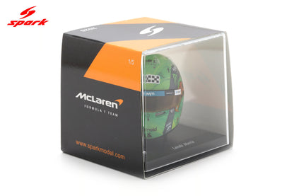 Spark-Model Mclaren F1 Team MCL39 L. Norris Helmet Las Vegas 2025 1:5