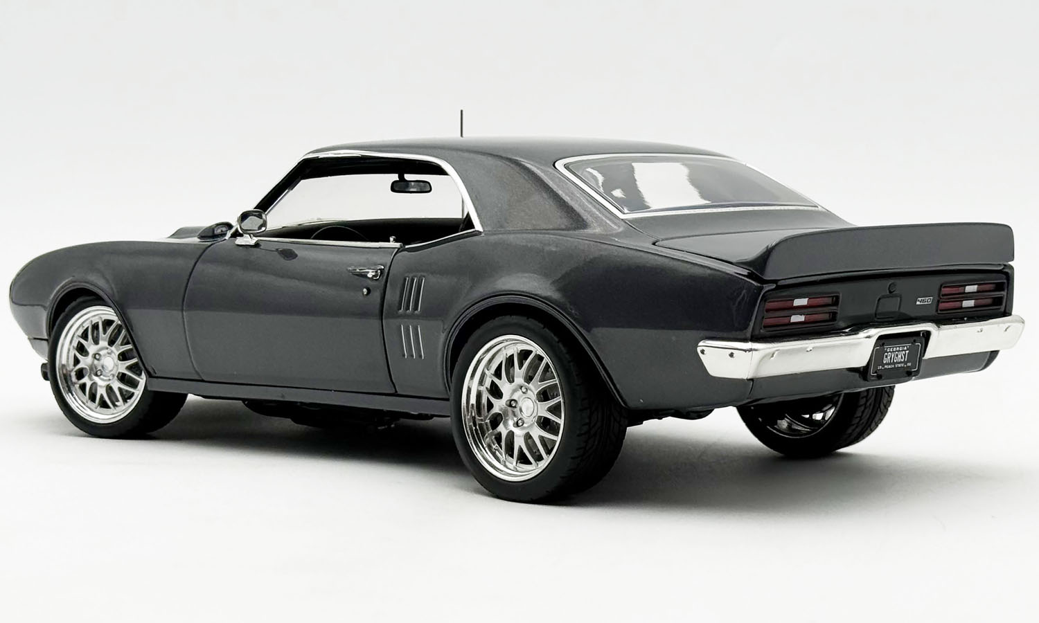 Acme 1968 Pontiac Firebird Street Fighter Silver Bird Gun Metal