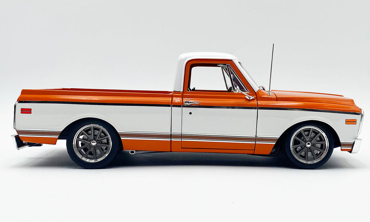 Acme 1970 Chevrolet C-10 Pro Touring Slammed, Orange and White 1:18