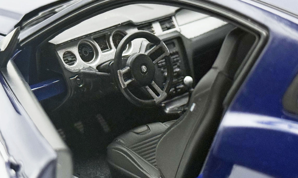 Shelby Collectibles 2013 Ford Shelby Mustang GT500 "Superman" Deep Impact Blue 1:18