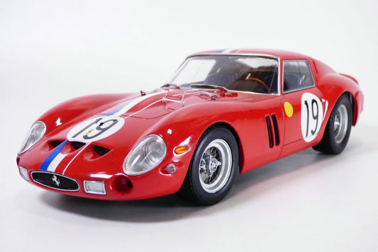 KK Scale 1962 Ferrari 250 GTO #19 24hr Le Mans 1962 Red 1:18