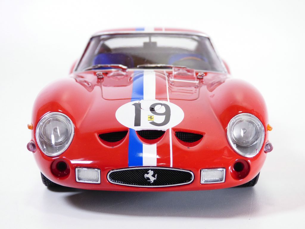 KK Scale 1962 Ferrari 250 GTO #19 24hr Le Mans 1962 Red 1:18