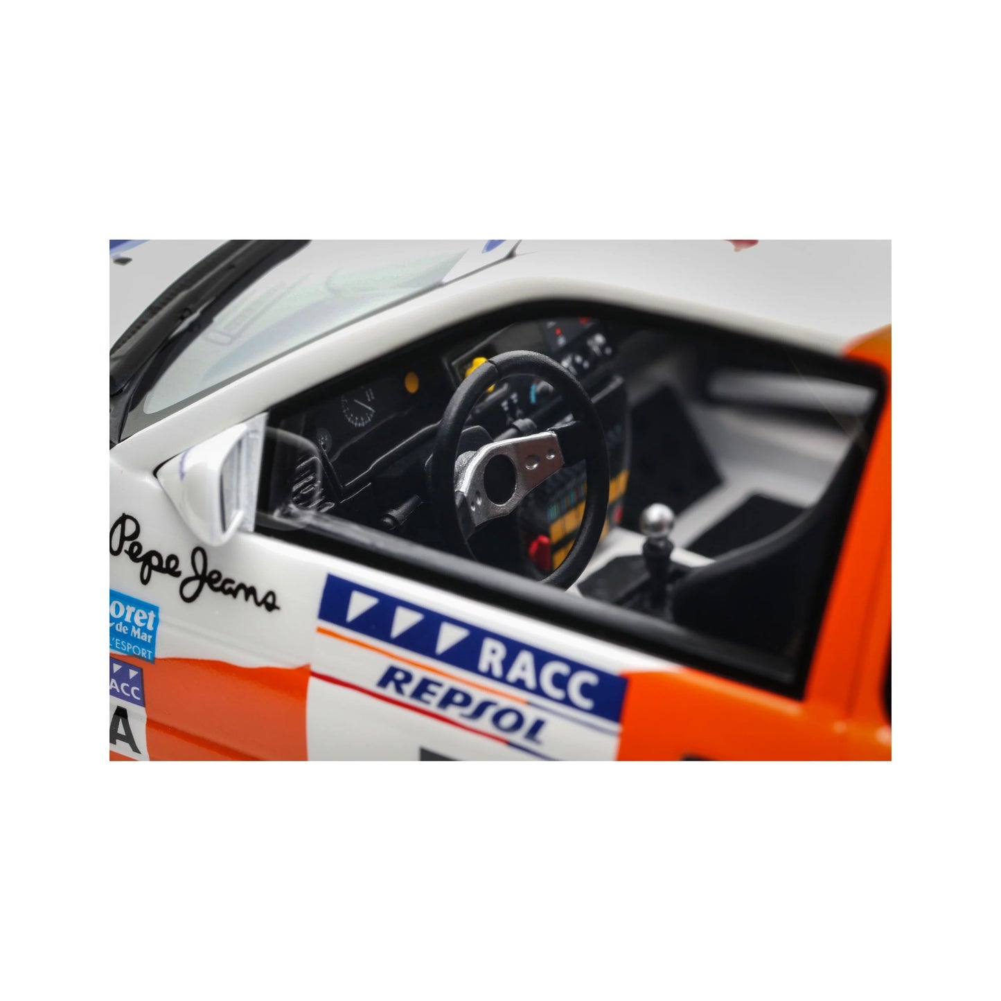 Otto 1997 Ford Escort WRC Rallye Catalunya (Sainz) White and Red 1:18