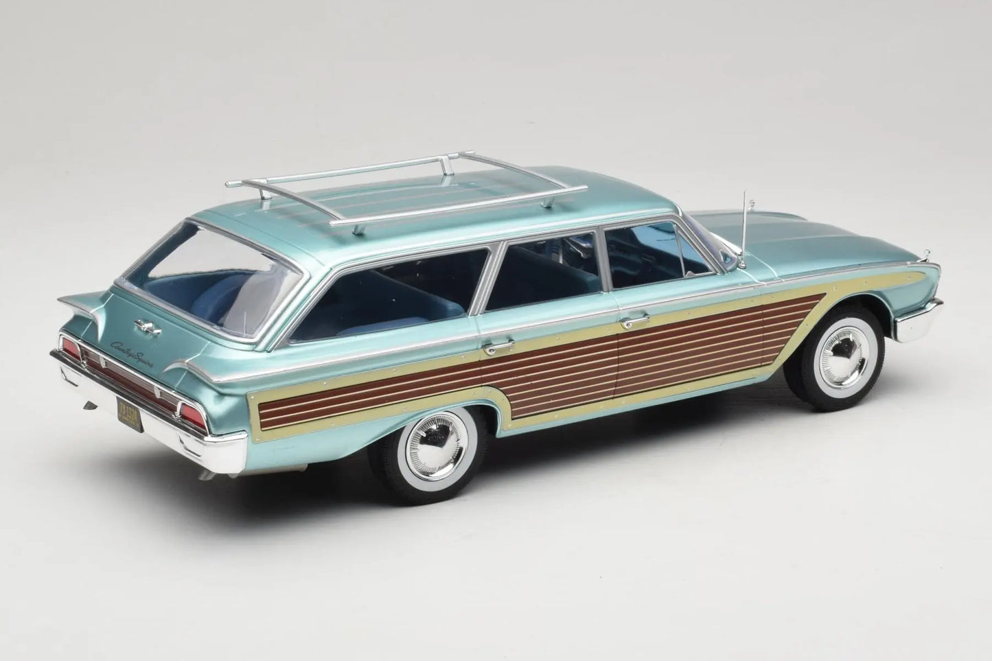 MCG 1960 Ford LTD Country Squire Blue Metallic & Woodgrain 1:18