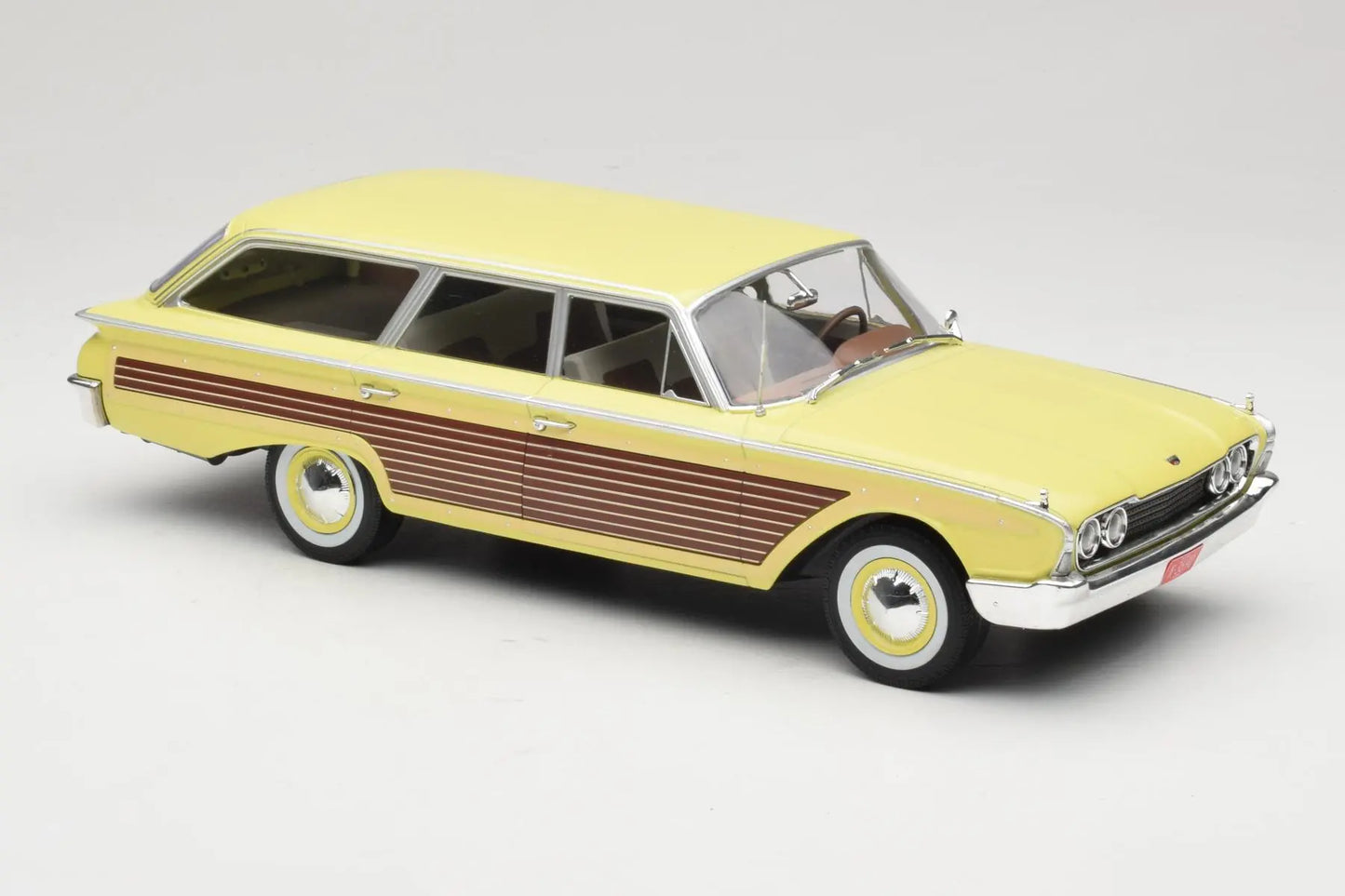 MCG 1960 Ford LTD Country Squire Yellow & Woodgrain 1:18