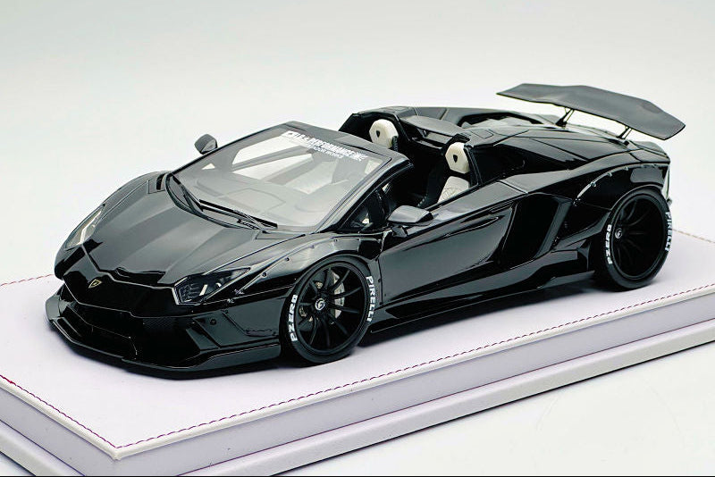 Gl Models GL Model Lamborghini Aventador Roadster SVJ Gloss Black 1:18 WITH DISP ...