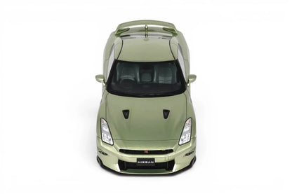 GT Spirit 2024 Nissan GT-R (R35) Skyline T-Spec Premium Edition Millenium Jade Green 1:18