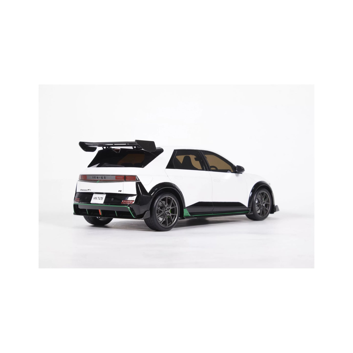 Otto 2025 Hyundai Ioniq 5 SN DK Edition Matte White 1:18