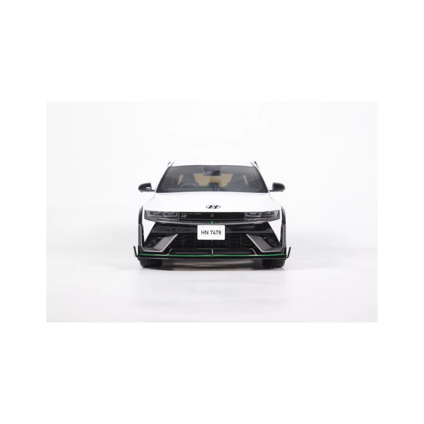 Otto 2025 Hyundai Ioniq 5 SN DK Edition Matte White 1:18