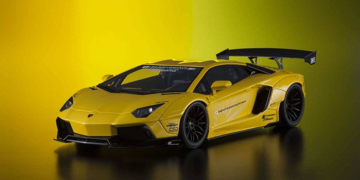 Kyosho Lamborghini Aventador LB Works Yellow 1:18
