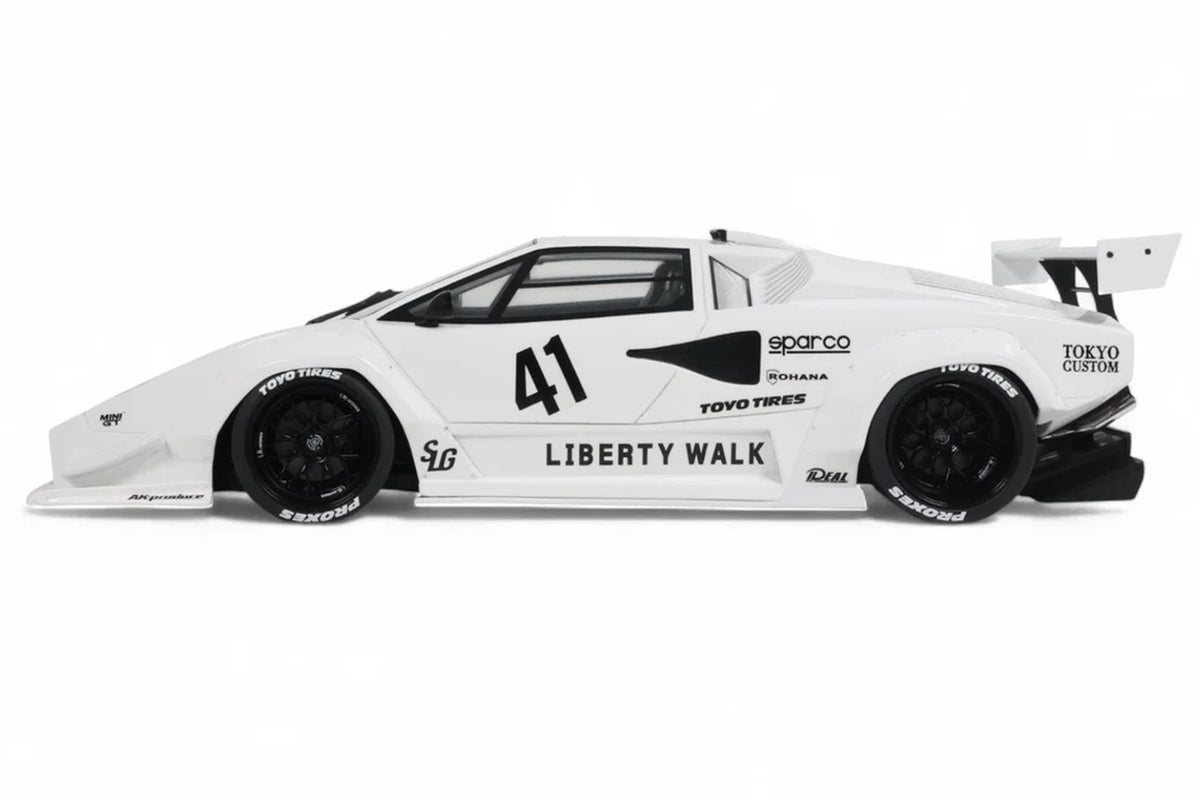GT Spirit 2023 Lamborghini Countach LB-Works White 1:18
