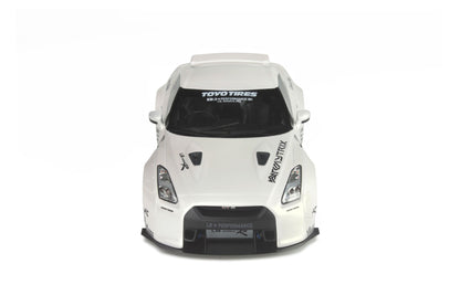 GT Spirit 2016 Nissan Skyline GT-R (R35) LB Performance White 1:18