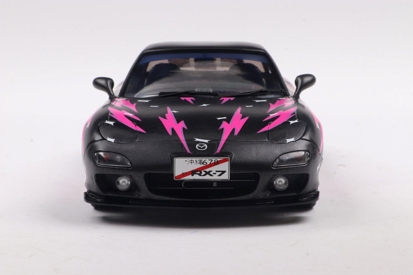 Solido 1999 Mazda RX7 FD3RS Itasha Works Black and Fuscia 1:18