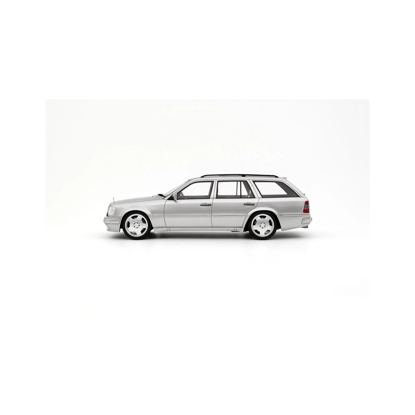 Otto 1996 Mercedes-Benz 70TE AMG W124 Wagon Brilliant Silver 744 1:18