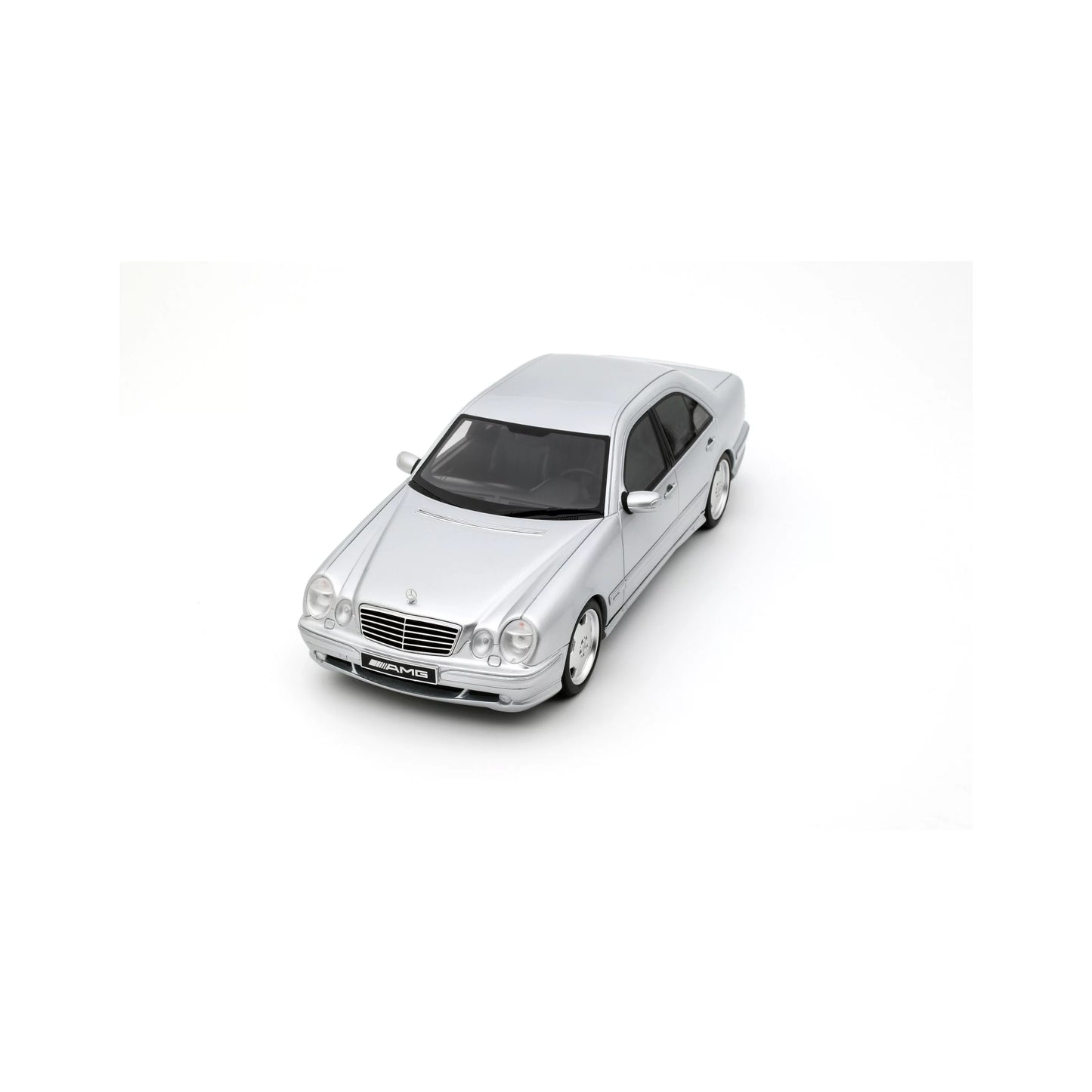 Otto 2001 Mercedes-Benz E55 AMG W210 Brilliant Silver 744 1:18