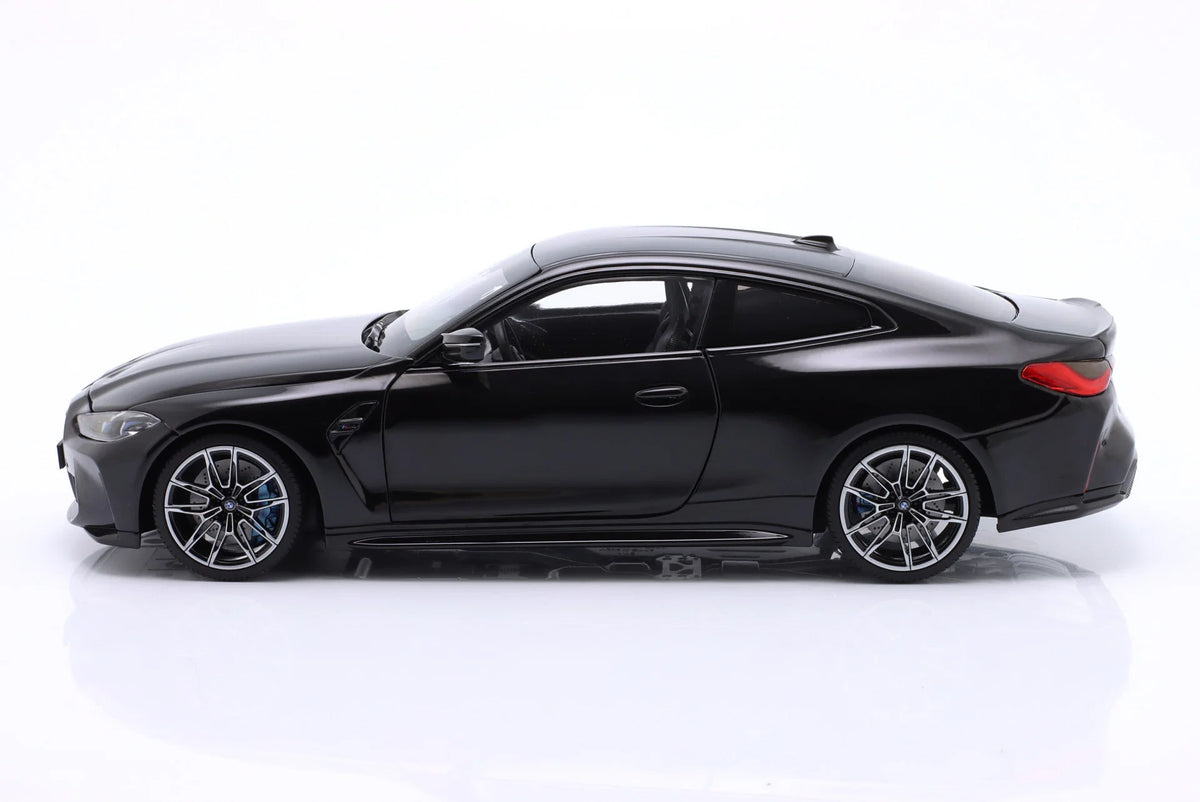 Minichamps 2024 BMW M4 Coupe (G82) w/ Black Carbon Roof Black Metallic 1:18