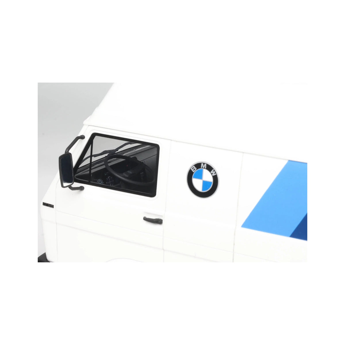 Otto BMW Rally Set - E30 M3 Gr.A + Trailer + Volkswagen LT Van 1988 Rally 1000 Lakes 1:18