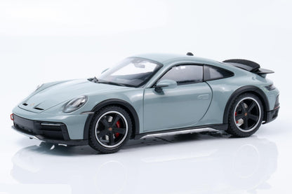 Minichamps 2022 Porsche 911 992 Dakar Green Metallic 1:18