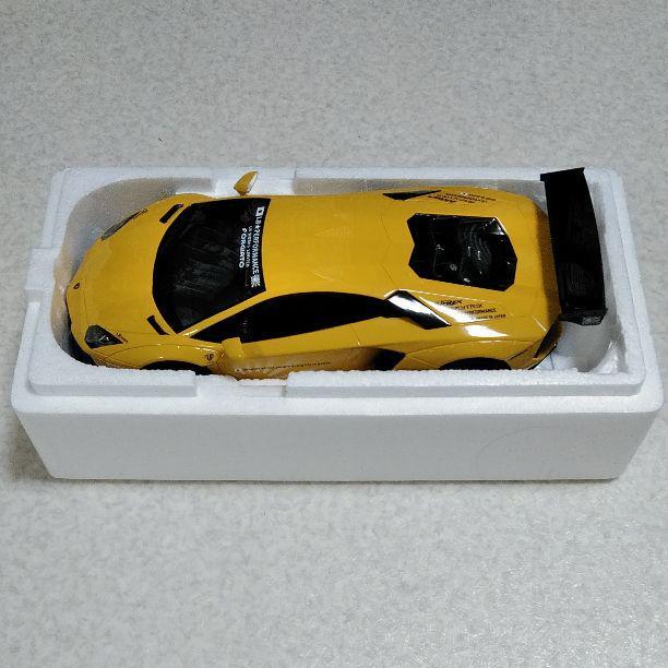 Kyosho Lamborghini Aventador LB Works Yellow 1:18