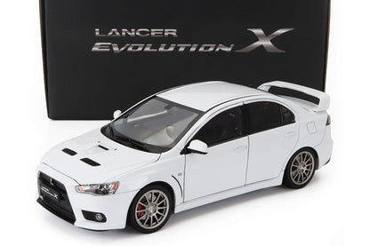 Sun-Star 2007 Mitsubishi Lancer Evolution X FQ400 White Metallic 1:18