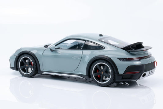 Minichamps 2022 Porsche 911 992 Dakar Green Metallic 1:18