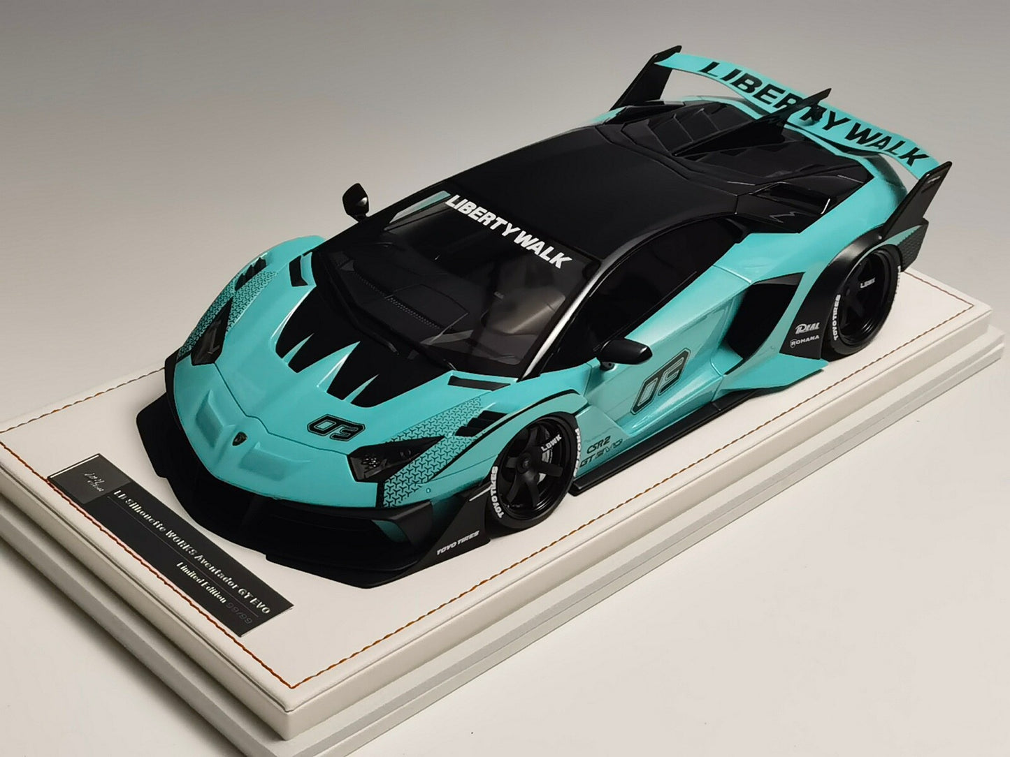 Ivy Merit Lamborghini Aventador GT Evo LB Silhouette Works Tiffany Blue 1:18 WITH DISPLAY