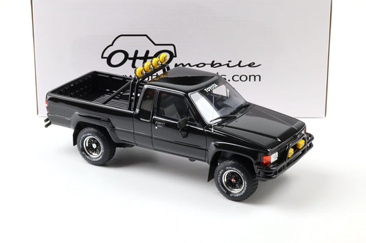 Otto 1985 Toyota Hilux SR5 Pickup Truck Glossy Black 202 1:18