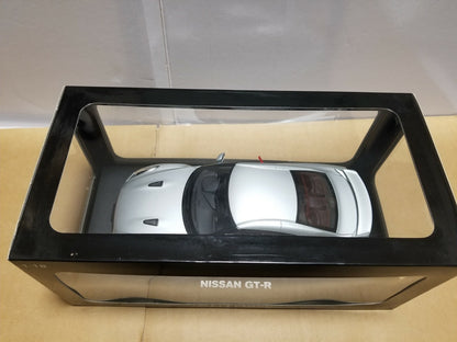 AUTOart Millennium Nissan Skyline GT-R (R35) Ultimate Metal Silver 1:18