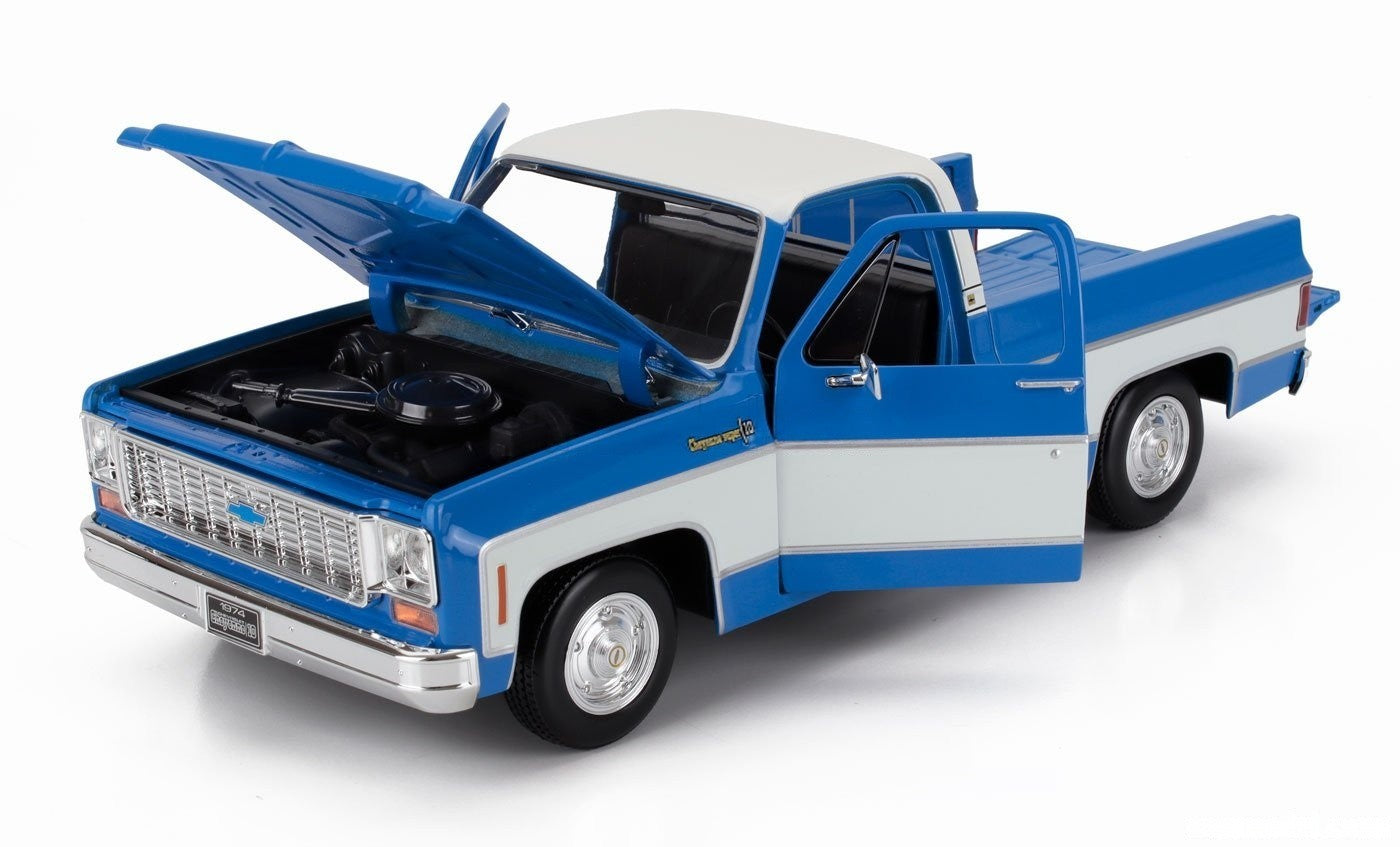 Maisto 1974 Chevrolet C-10 Pickup Truck Cheyenne Super Blue and White 1:18