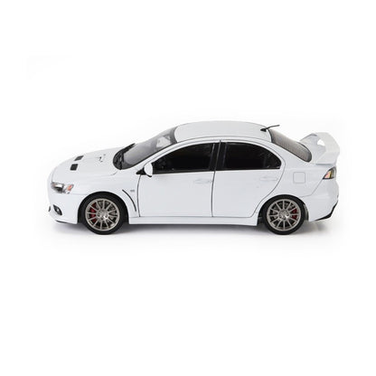 Sun-Star 2007 Mitsubishi Lancer Evolution X FQ400 White Metallic 1:18