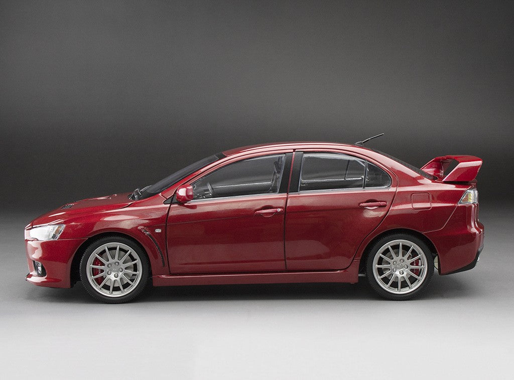 Sun-Star 2007 Mitsubishi Lancer Evolution X FQ400 Red Metallic 1:18