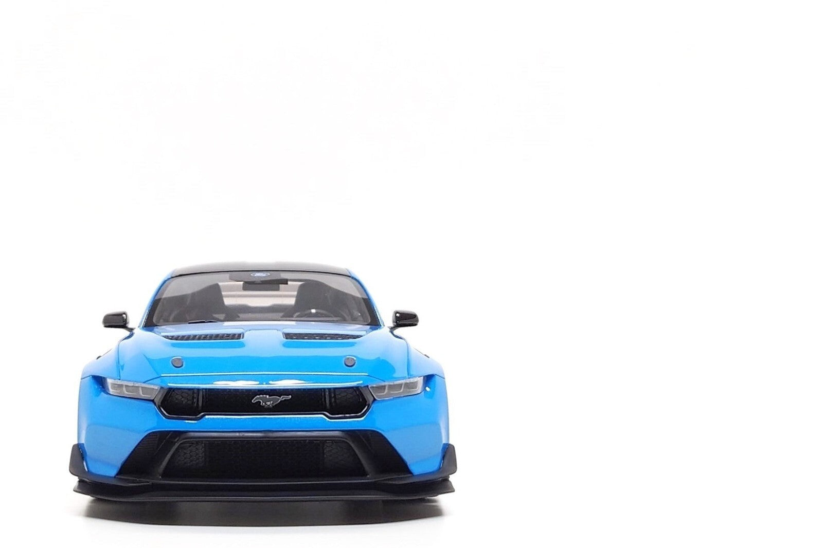 GT Spirit 2024 Ford Mustang GTD Coupe Grabber Blue 1:18 – STM Diecast