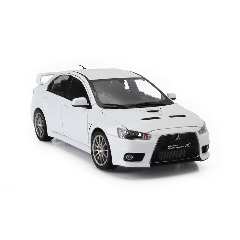 Sun-Star 2007 Mitsubishi Lancer Evolution X FQ400 White Metallic 1:18