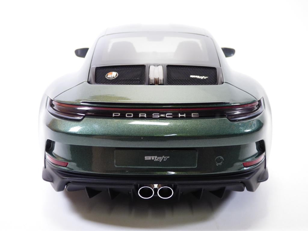 Norev 2023 Porsche 911 992 S/T Malachite Green Metallic 1:12