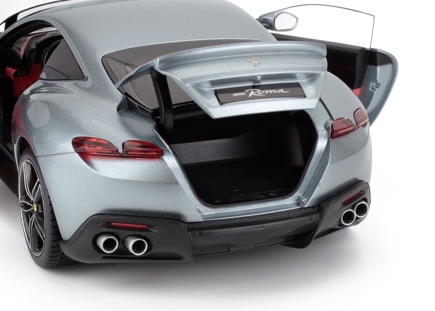 Polistil 2019 Ferrari Roma Grigio Titanio (Grey Metallic) High Fidelity WITH DISPLAY 1:18