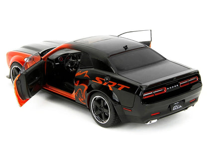 Jada Pink Slips 2015 Dodge Challenger SRT Hellcat Redeye Orange & Black 1:18