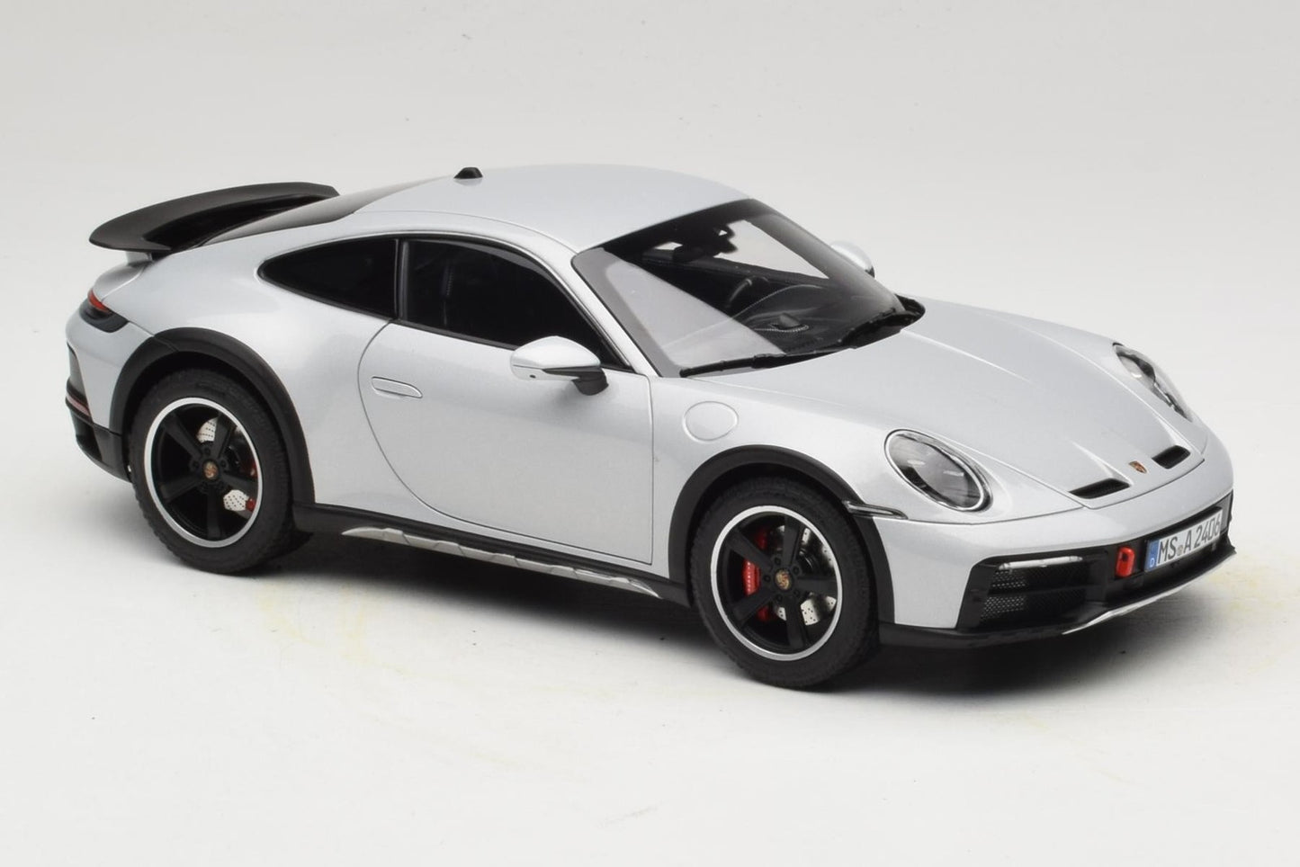 Norev 2023 Porsche 911 Dakar 992 Ice Grey Metallic 1:18