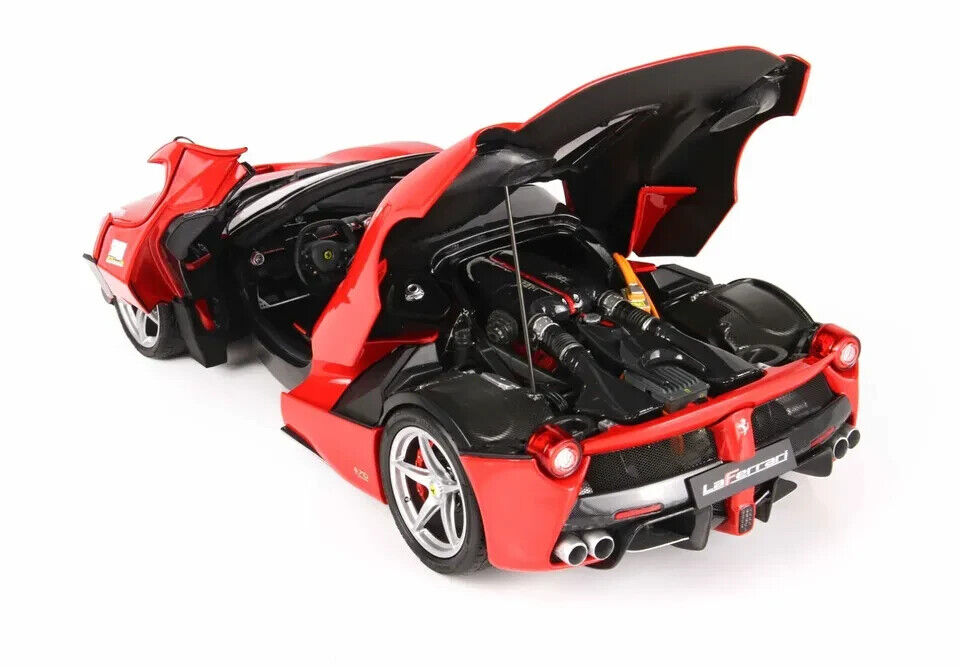 BBR 2016 Ferrari LaFerrari Aperta Spider Rosso Corsa (Ferrari Red