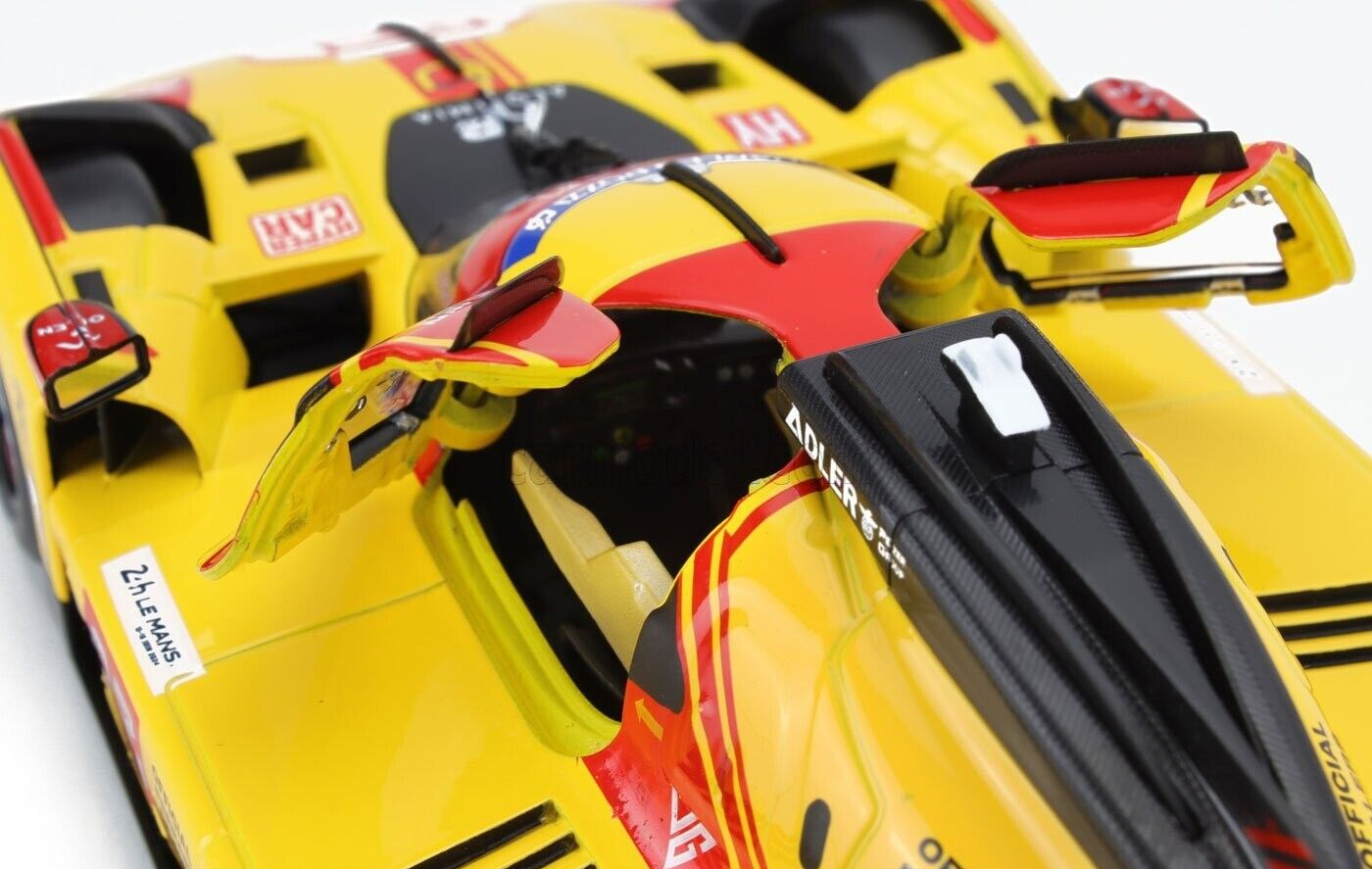 Bburago Ferrari 499P 3.0L Turbo V6 #83 Team Ferrari AF Corse 2025 24hr Le Mans - Yellow 1:18 WITH DISPLAY