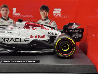 Bburago F1 RB21 Team Oracle Red Bull Racing #1 WINNER Japan GP 2025 (Verstappen) 1:18