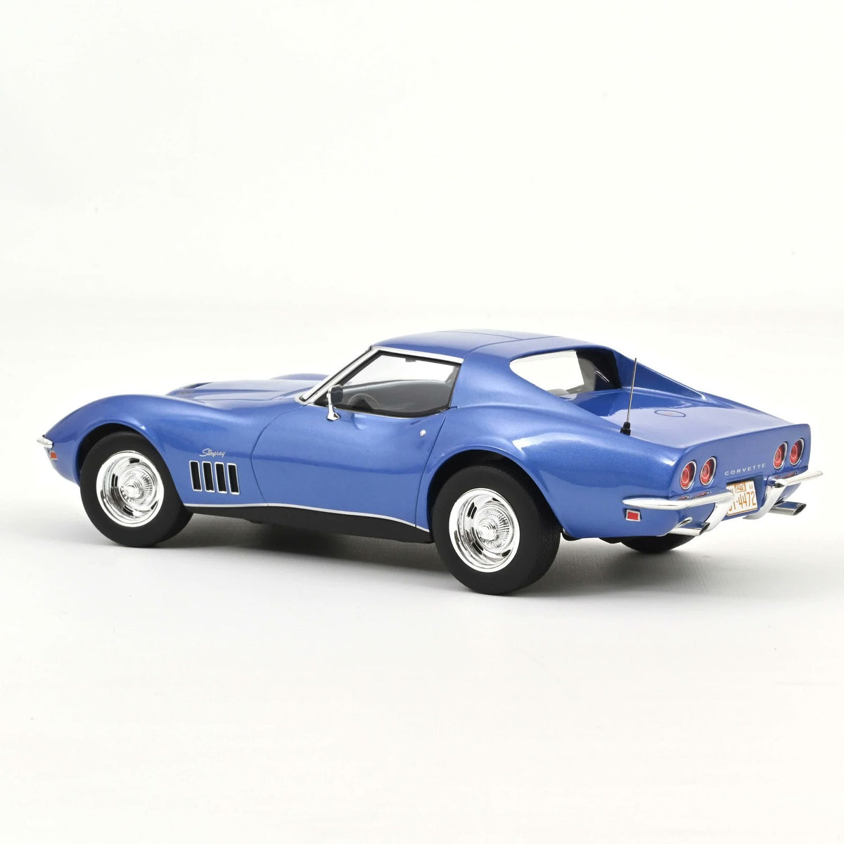 Norev 1969 Chevy Corvette C3 Stingray Le Mans Blue 1:18