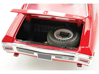 Acme 1970 Chevy Chevelle SS 454 LS6 Cranberry Red 1:18