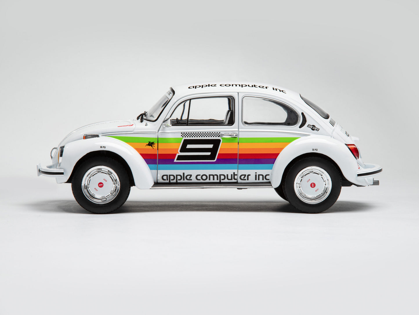 Solido 1975 Volkswagen Beetle 1303 K3 Tribute #9 White 1:18